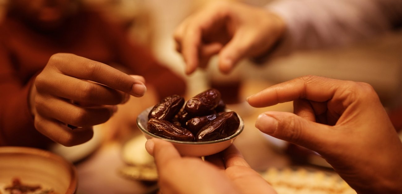 التمر أساس سفرة رمضان